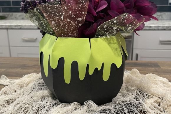 Holiday Cardstock Vase - 3D SVG Halloween Design for Creative Projects