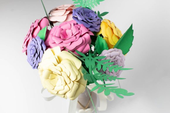 Valentine’s Day Roses Bouquet: A 3D SVG Paper Flower Graphic for Romantic Branding